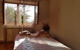 Apartman Sa Garazom I Internetom
